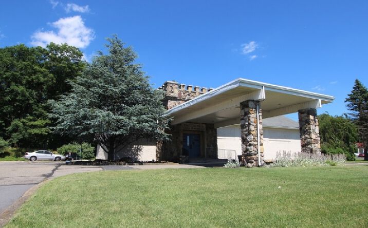 Pictures of Retail, Mixed Use property located at 347 Blue Valley Drive, Bangor, PA 18013 for comps - image #1