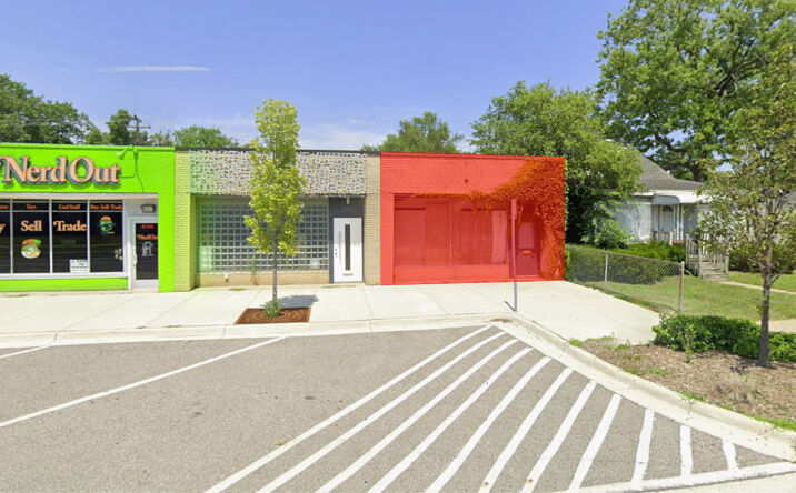Pictures of Retail property located at 8100 W Nine Mile Rd, Oak Park, MI 48237 for sales - image #1