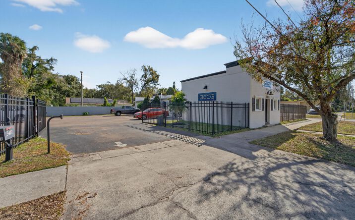 Pictures of Office property located at 3411 N 29th St, Tampa, FL 33605 for sales - image #1