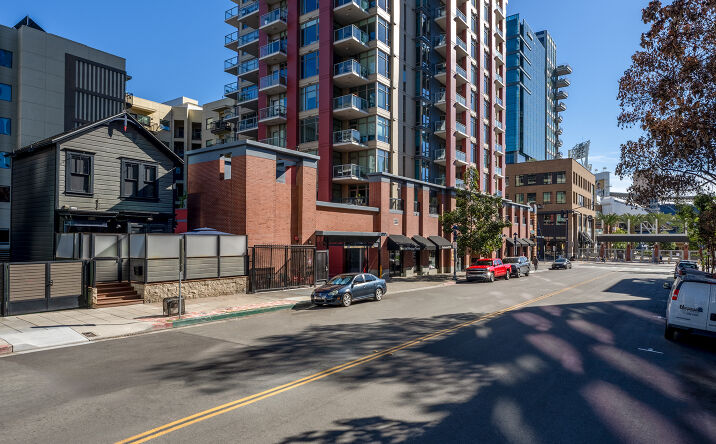 Pictures of Office, Retail property located at 437 Ninth Ave, San Diego, CA 92101 for sales - image #1