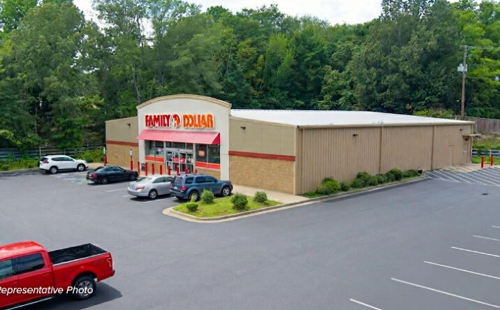 Pictures of Retail property located at 5721 Coal River Rd, Rock Creek, WV 25174 for sales - image #1