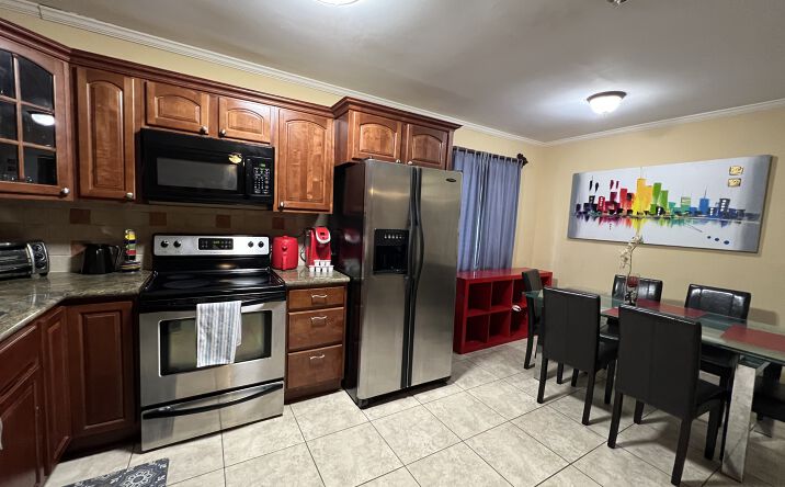 Pictures of Land, Multifamily property located at 2242 Jackson St, Hollywood, FL 33020 for sales - image #1