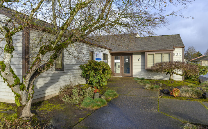 Pictures of Mixed Use, Office property located at 504 Villa Rd, Newberg, OR 97132 for sales - image #1
