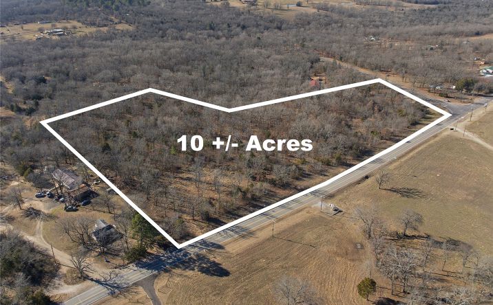 Pictures of Land property located at 474132 Hwy 101, Muldrow, OK 74948 for sales - image #1