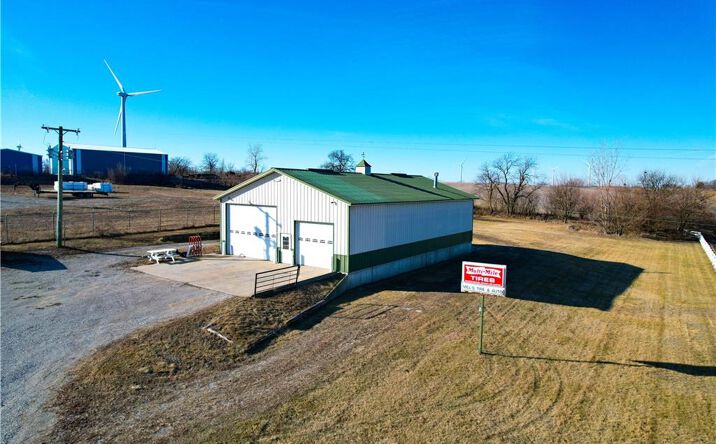 Pictures of Business for Sale property located at 9190 NW 169 Highway, Union Star, MO 64494 for sales - image #1