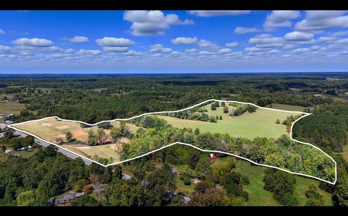 Pictures of Land property located at 2 Smithville Hwy, Sparta, TN 38583 for sales - image #1