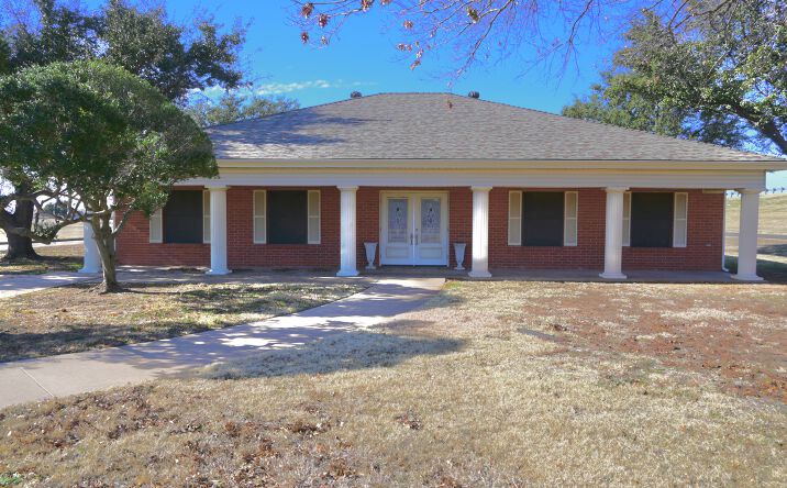 Pictures of Mixed Use, Office property located at 4501 Northwest Fwy, Wichita Falls, TX 76306 for sales - image #1