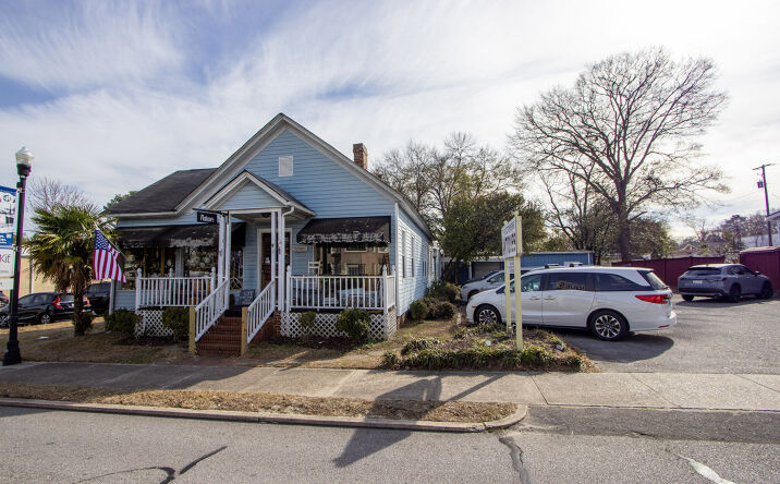 Pictures of Retail property located at 615-619 Meeting Street, West Columbia, SC 29169 for sales - image #1