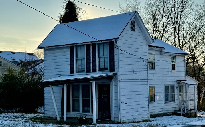 Pictures of Retail property located at 222 Stanford Ave, Danville, KY 40422 for sales - image #1