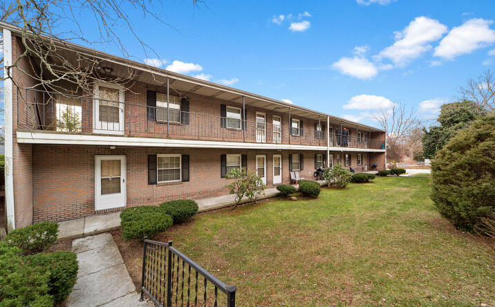 Pictures of Multifamily property located at 1757 S Arlington St, Akron, OH 44306, 1588 Coventry St, Akron, OH 44301 for sales - image #1