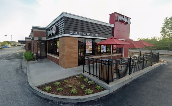 Pictures of Retail property located at 370 Cox Creek Pkwy, Florence, AL 35630 for sales - image #1