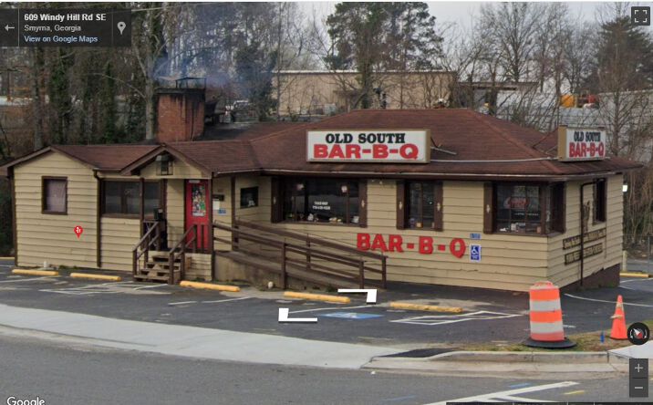 Pictures of Retail, Business for Sale property located at 601 Burbank Cir, Smyrna, GA 30080 for sales - image #1