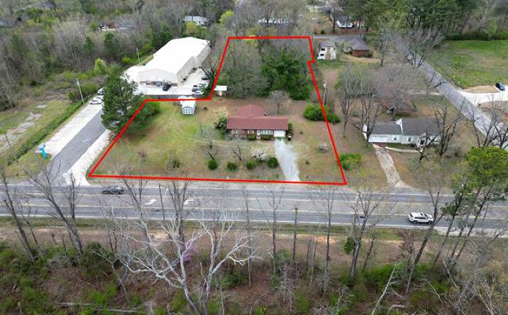 Pictures of Office property located at 1931 Main Ave SW, Cullman, AL 35055 for sales - image #1