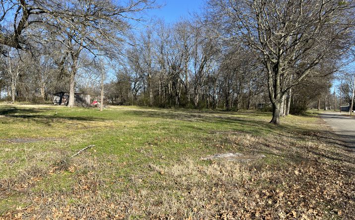 Pictures of Land property located at Leonard St, Fort Towson, OK 74735 for sales - image #1