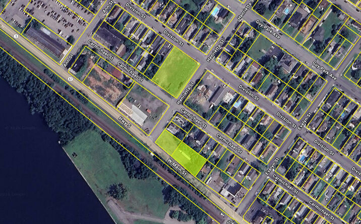 Pictures of Land property located at 328 Division St, Amsterdam, NY 12010 for sales - image #1