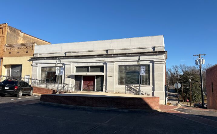 Pictures of Land property located at 114 E Everett, Pocahontas, AR 72455 for sales - image #1