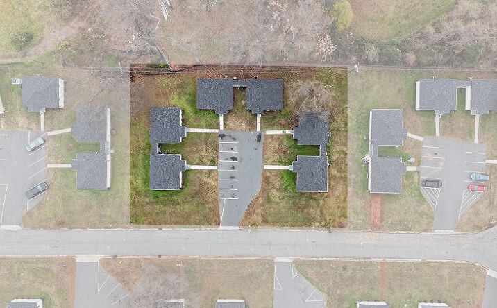 Pictures of Multifamily property located at 2213 Alma Ct, Charlotte, NC 28206 for sales - image #1
