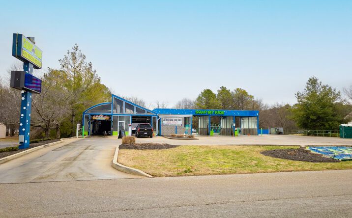 Pictures of Retail property located at 3156 Nashville Road, Bowling Green, KY 42101 for sales - image #1
