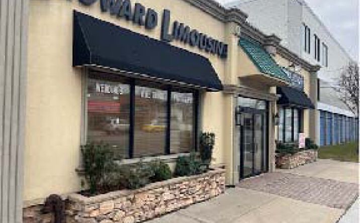 Pictures of Office, Industrial property located at 4025 Austin Blvd, Island Park, NY 11558 for sales - image #1