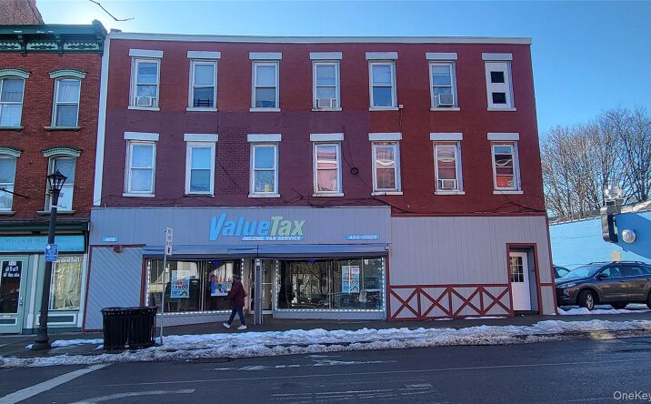 Pictures of Multifamily property located at 458-460 Main St, Poughkeepsie, NY 12601 for sales - image #1