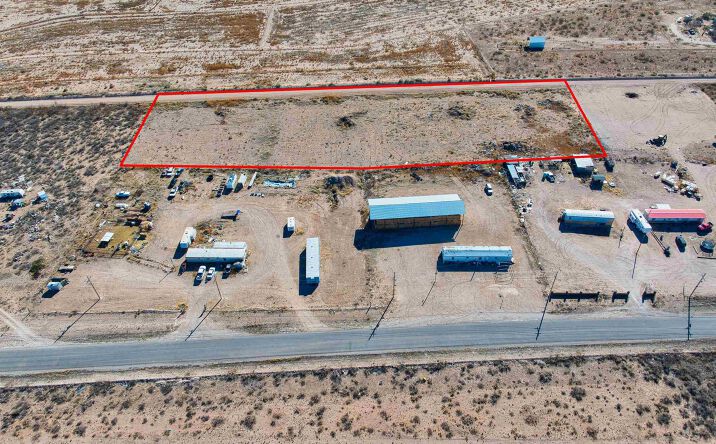 Pictures of Land property located at S. of 681 E Derrick Road, Carlsbad, NM 88220 for sales - image #1