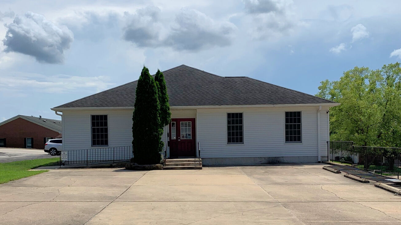 2021 Timberbrook Dr, Springfield, IL 62702 Office Property for Sale