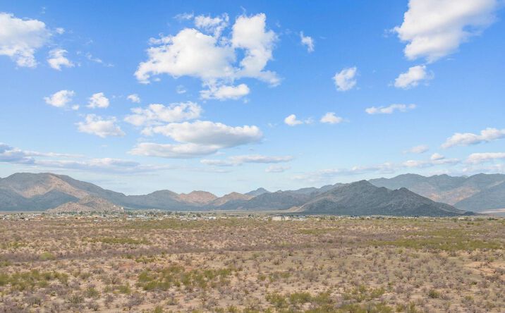 Pictures of Land property located at XXX W Saguaro Hill B-1 RD B1, Congress, AZ 85332 for sales - image #1