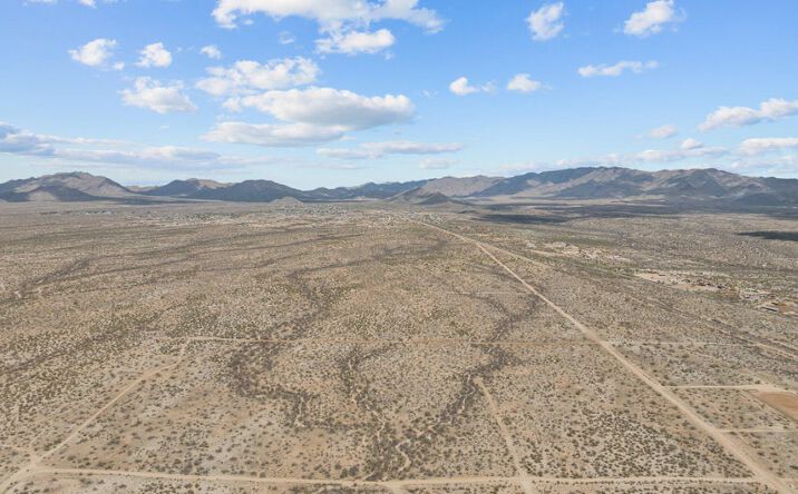 Pictures of Land property located at XXX W Saguaro Hill B-3 RD B-3, Congress, AZ 85332 for sales - image #1