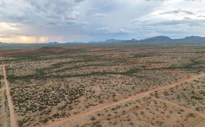 Pictures of Land property located at X Saguaro Hill RD C1, Congress, AZ 85332 for sales - image #1