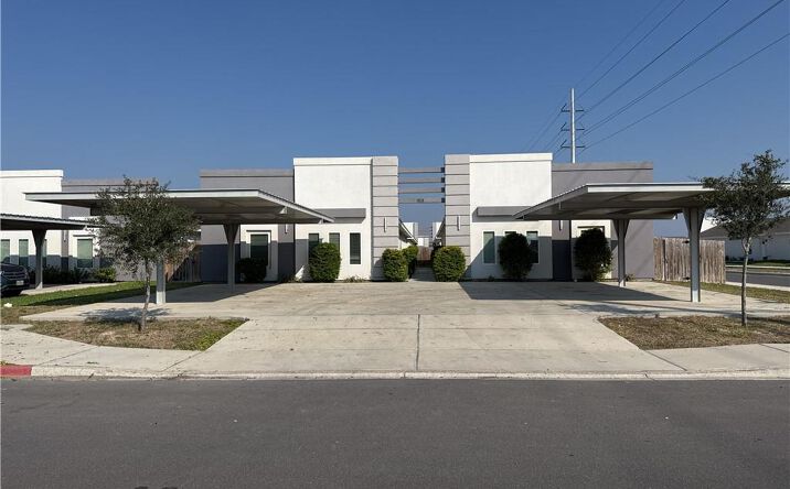 Pictures of Multifamily property located at 3101 W Sandlewood Street, Edinburg, TX 78541 for sales - image #1