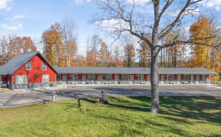 Pictures of Hospitality property located at 10422 Cadillac Hwy, Thompsonville, MI 49683 for sales - image #1
