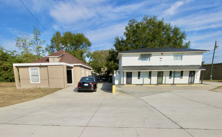 Pictures of Mixed Use, Multifamily, Office property located at 608 Dundee Rd, Dundee, FL 33838 for sales - image #1