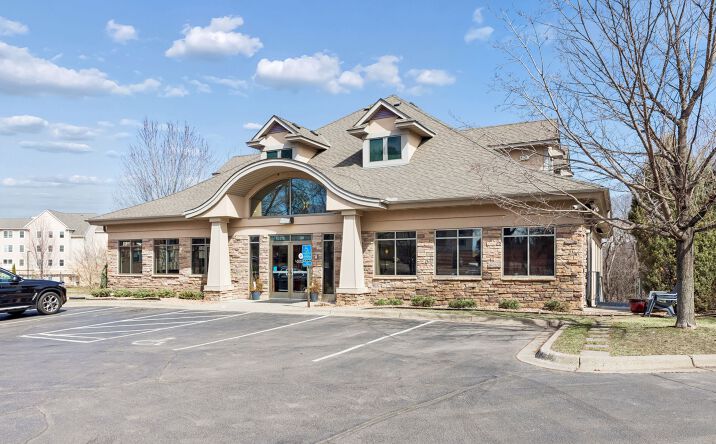Pictures of Office property located at 3340 Sherman Ct, Eagan, MN 55121 for sales - image #1