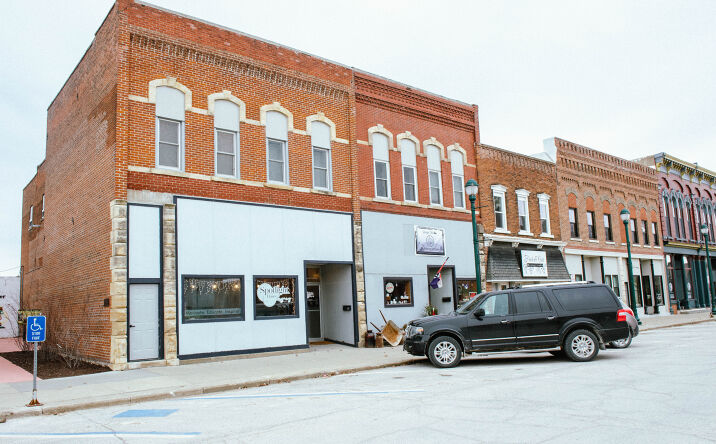 Pictures of Mixed Use, Multifamily, Office, Retail property located at 112 E Court Ave, Winterset, IA 50273 for sales - image #1