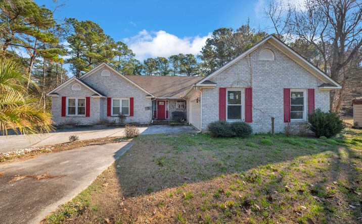 Pictures of Mixed Use, Retail property located at 9225 Ocean Hwy W, Calabash, NC 28467 for sales - image #1