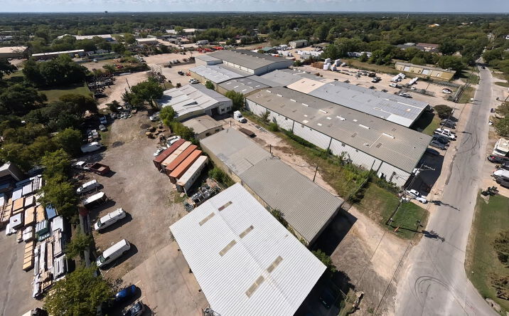 Pictures of Industrial property located at 11224 Limestone Dr, Balch Springs, TX 75180 for sales - image #1