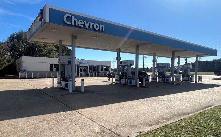 Pictures of Retail property located at 24606 Hufsmith - Kohrville Rd, Tomball, TX 77375 for sales - image #1
