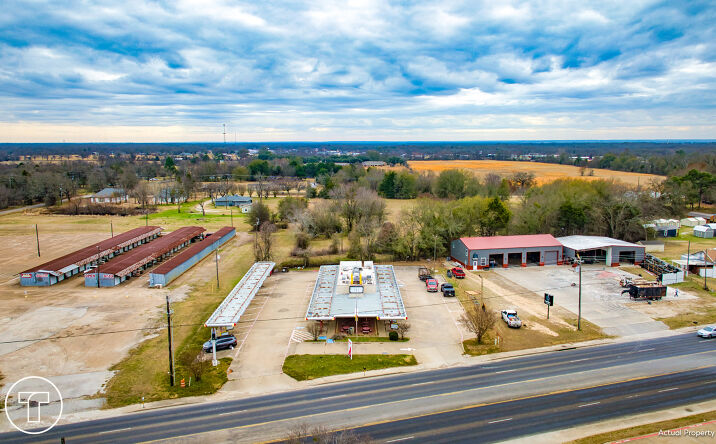 Pictures of Retail property located at 351 E Cedar Creek Pkwy, Seven Points, TX 75143 for sales - image #1
