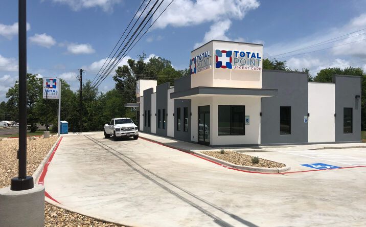 Pictures of Mixed Use, Office, Retail property located at 2826 S Henderson Blvd, Kilgore, TX 75662 for sales - image #1