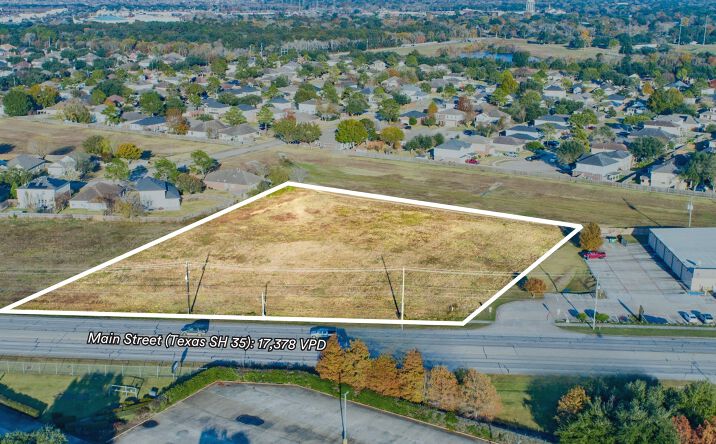 Pictures of Land property located at 3543 S Main St, Pearland, TX 77581 for sales - image #1