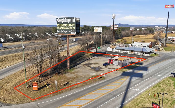 Pictures of Land property located at 2210 US-41, Calhoun, GA 30701 for sales - image #1