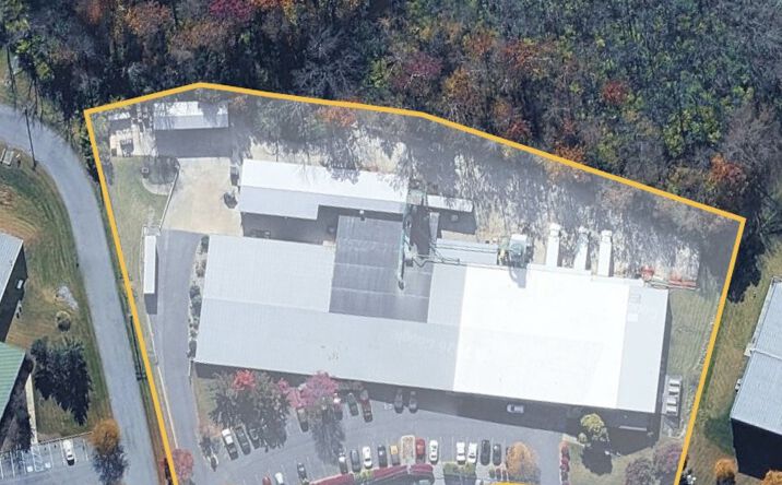 Pictures of Industrial property located at 18 Industrial Way, Denver, PA 17517 for sales - image #1