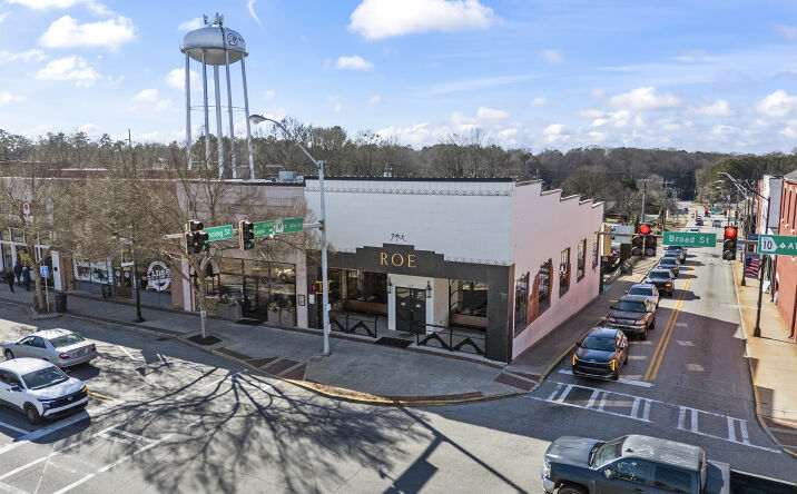 Pictures of Retail property located at 100 S Broad St, Monroe, GA 30655 for sales - image #1