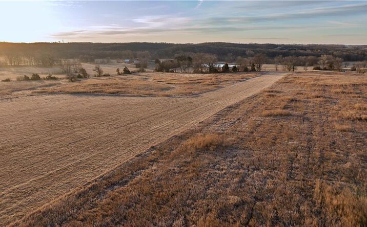 Pictures of Land property located at E 220th Lane Lane, Bethany, MO 64424 for sales - image #1