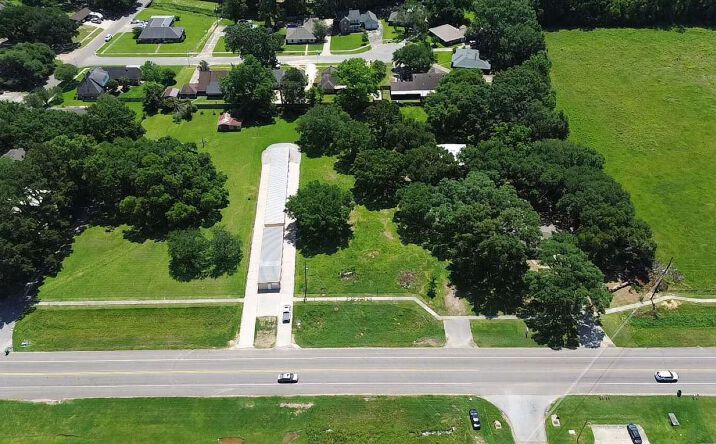 Pictures of Land property located at 5430 Old Scenic Hwy, Zachary, LA 70791 for sales - image #1