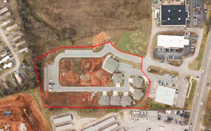 Pictures of Multifamily property located at 5421 Scottsville Rd, Bowling Green, KY 42104 for sales - image #1