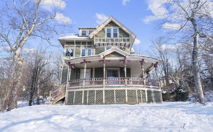 Pictures of Multifamily property located at 484 Waterville St, Waterbury, CT 06710 for sales - image #1