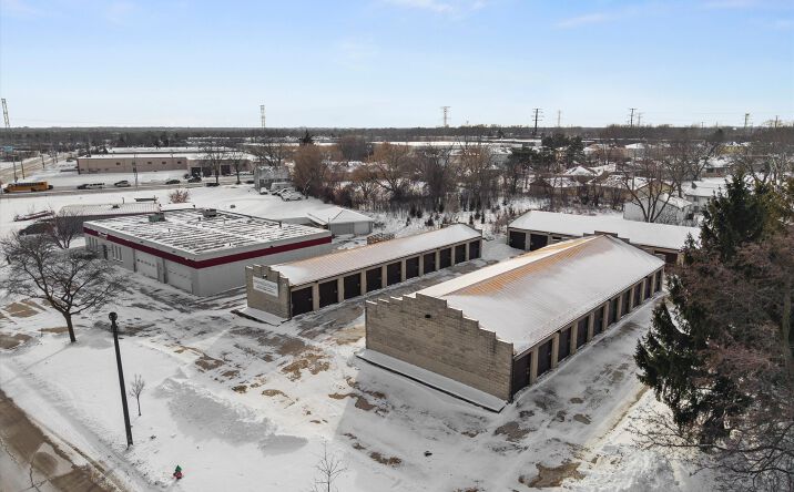 Pictures of Office, Self Storage property located at 6471 N Industrial Rd, Milwaukee, WI 53223 for sales - image #1