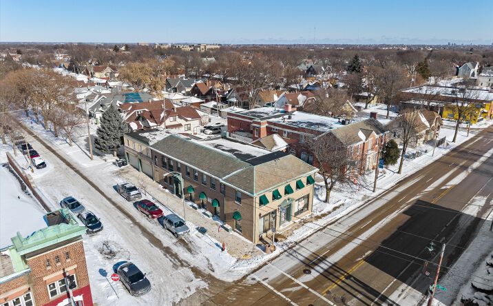 Pictures of Mixed Use property located at 4630 W North Ave, Milwaukee, WI 53208 for sales - image #1