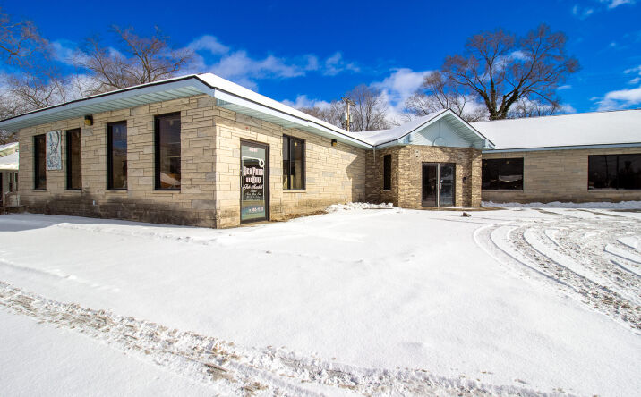 Pictures of Retail, Land property located at 4061-63 Richard Gordon Hatcher Boulevard, Gary, IN 46408 for sales - image #1